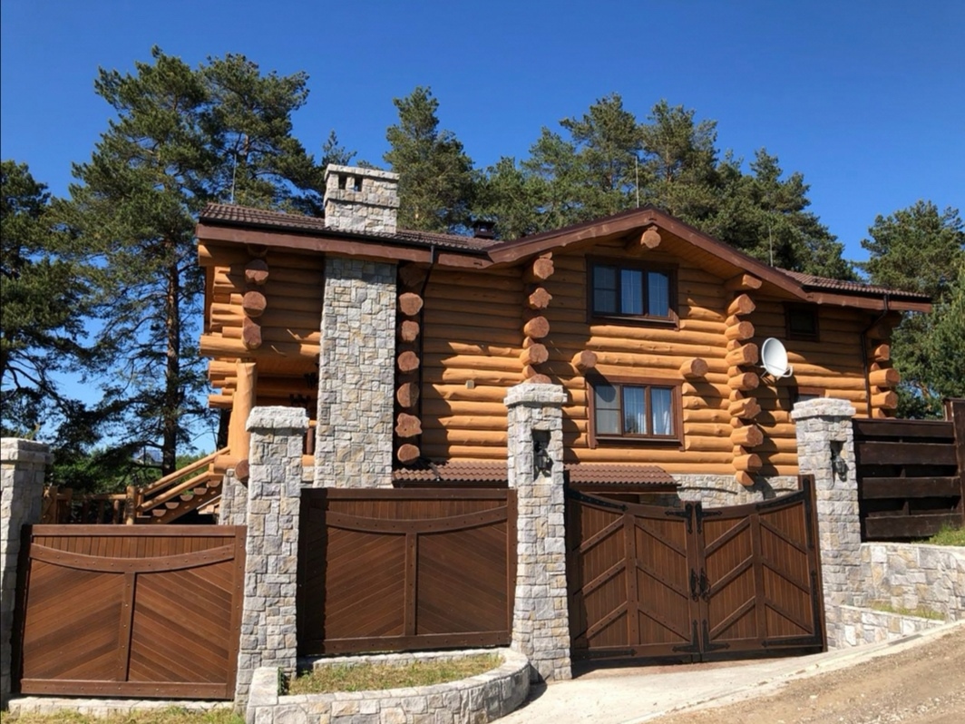 Сруб дома из сосны 220 м²